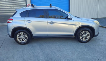 2014 puegot wgn 5.jpg